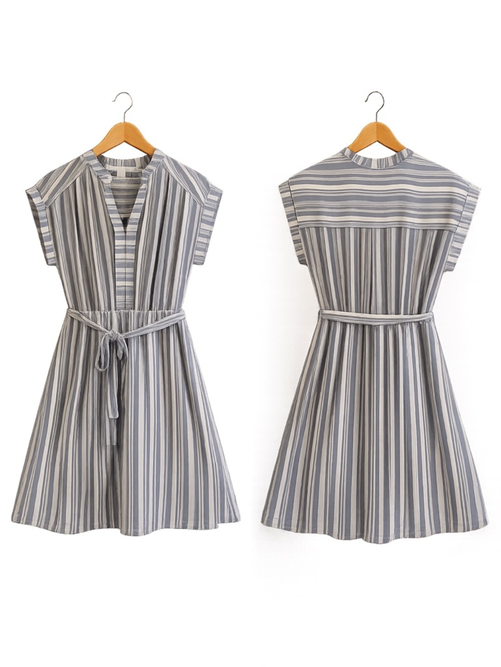 Monteau Los Angeles Blue White Striped Dress Large Tie Waist V-Neck Cap Sleeve